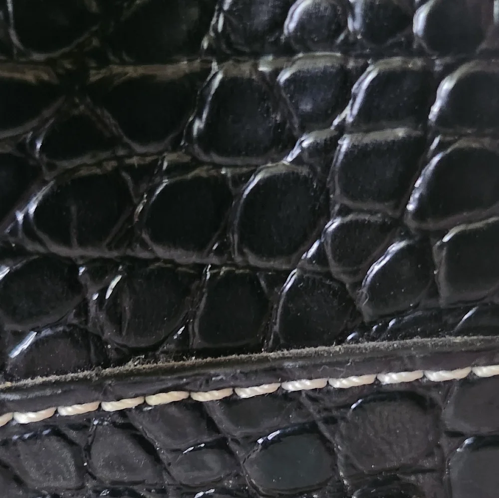 Liz Claiborne liz claiborne